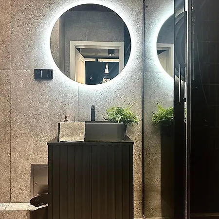 Golden ~ 1000m Main Square ~ Self Check-in 24h * Вроцлав